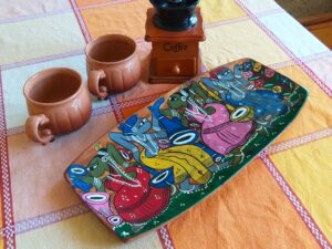 wooden tray, handmade, traditional Indian motives, hand-painted