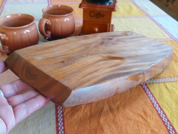 Indian Wooden Serving Tray: Handmade Home Decor with Traditional Motives - Image 5