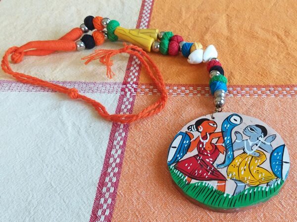 Indian Wooden Necklace: Handmade Jewelry with Traditional Motives - Circle Pendant - Image 8