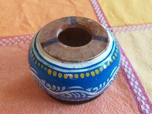 Indian Ashtray: Handmade Wooden Home Accessory - Collectable Traditional Art - Image 10